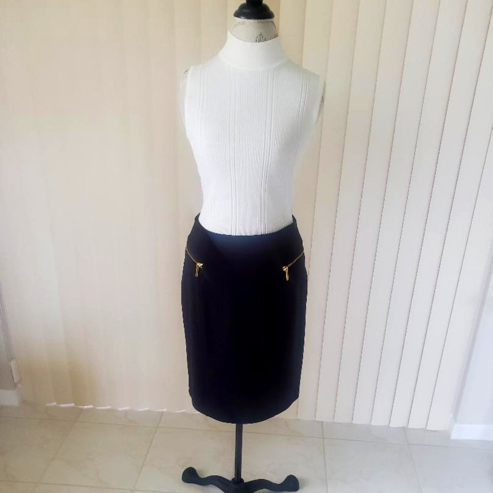 Michael Kors Black Pencil Skirt, Size 10, top display only